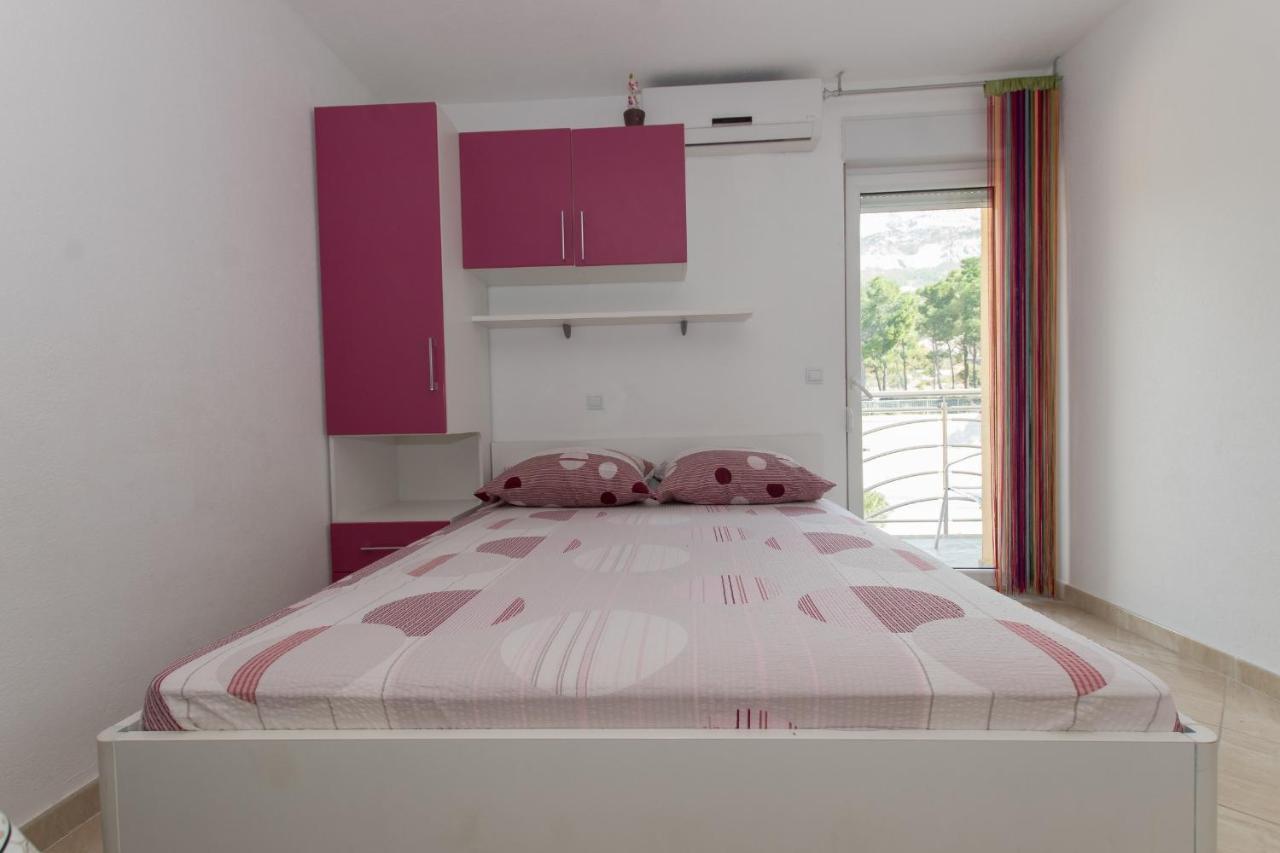 Studio Apartments Zloic In Krvavica Exteriör bild